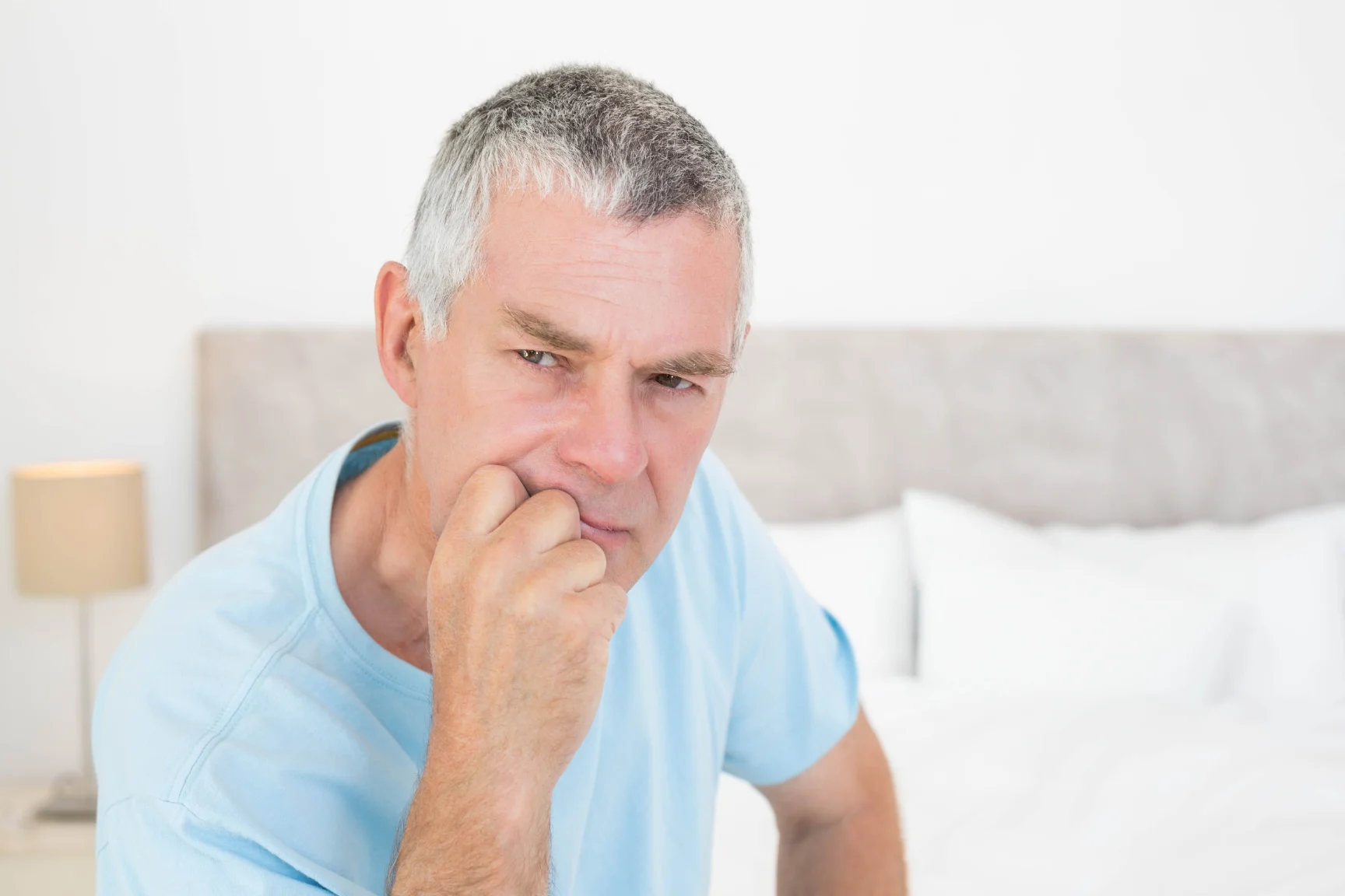 Risques immédiats après la pose d’un implant pénien infection rarehématome œdème et gestion de la douleur